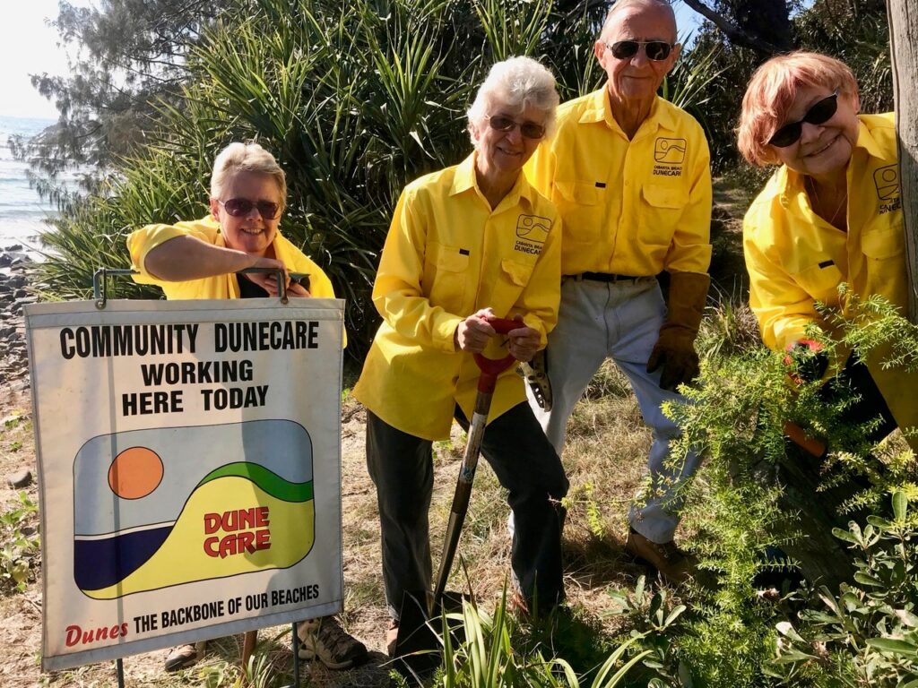 L To R Sally Brewer, Pam Tacey, Greg Tacey, Faye Nash Photo By Keri Agar